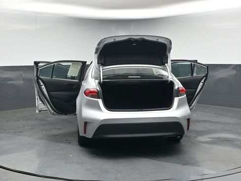 Used 2024 Toyota Corolla LE image 44