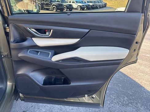 Used 2024 Subaru Ascent Limited image 18