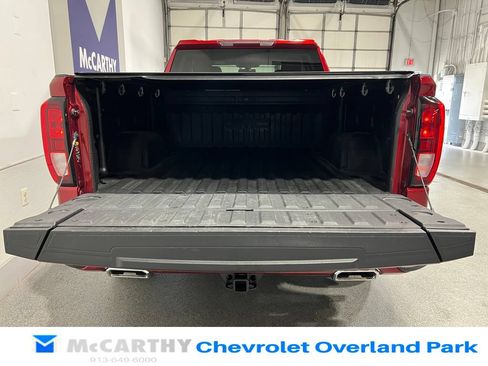 Used 2022 GMC Sierra 1500 Elevation AWD/4WD image 8