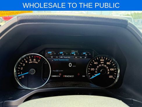 Used 2016 Ford F150 Platinum w/ Equipment Group 701A Luxury AWD/4WD image 17