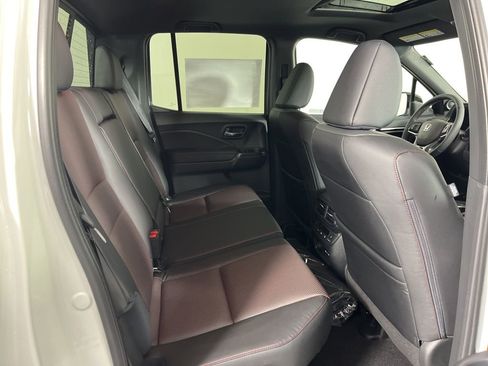 New 2026 Honda Ridgeline Black Edition image 8