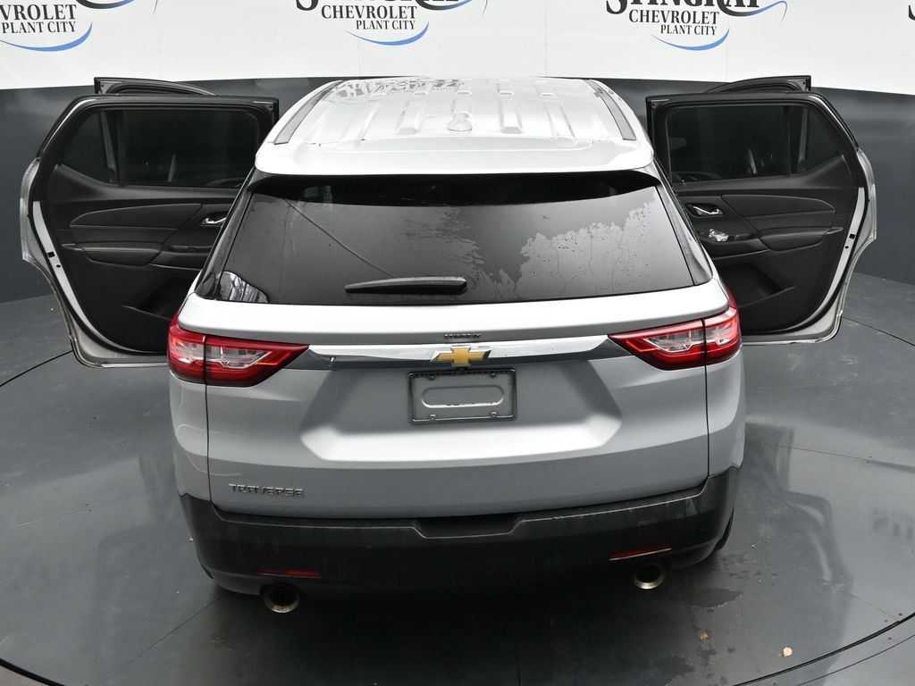 Used 2021 Chevrolet Traverse LS FWD image 35