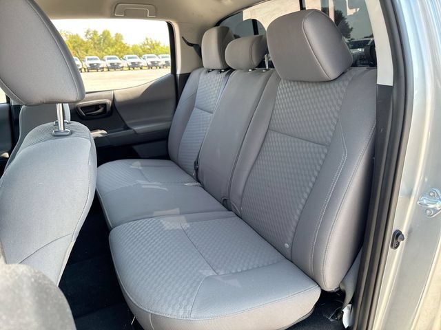 Used 2023 Toyota Tacoma SR5 RWD image 21
