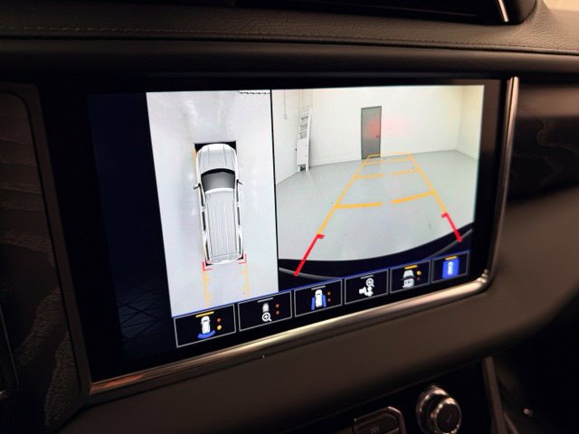 Certified 2023 GMC Yukon XL Denali AWD/4WD image 13