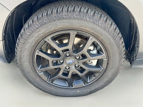 Used 2024 Subaru Crosstrek 2.5i Wilderness w/ Wilderness Package image 31