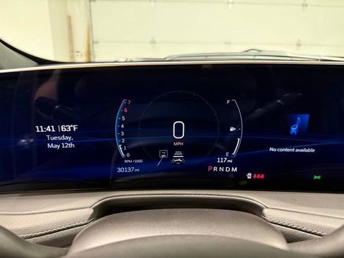 Used 2025 Cadillac XT4 Premium Luxury FWD image 13