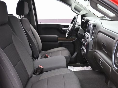 Used 2021 Chevrolet Silverado 1500 RST image 31