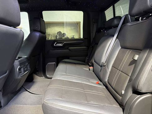 Used 2024 Chevrolet Silverado 2500 High Country w/ Midnight Edition AWD/4WD image 31