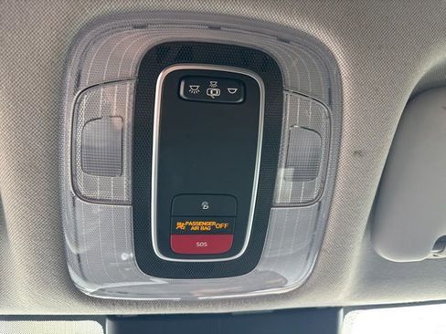 Used 2023 Hyundai Elantra SEL w/ Preferred Accessory Package image 20