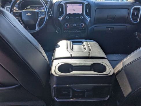 Certified 2022 Chevrolet Silverado 3500 High Country w/ Snow Plow Prep/Camper Package image 31