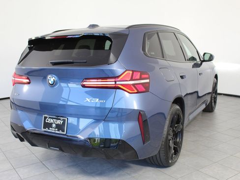 Used 2025 BMW X3 xDrive30i w/ Premium Package image 8