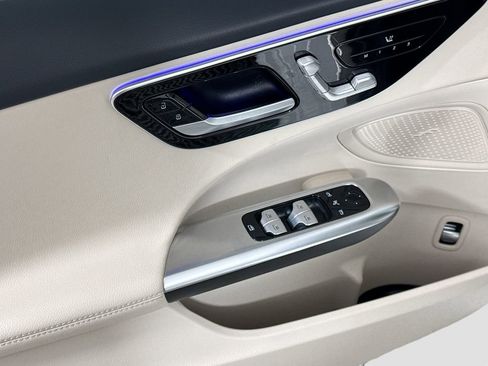 Certified 2025 Mercedes-Benz C 300 Sedan image 23