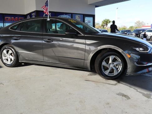 Used 2023 Hyundai Sonata SE image 6