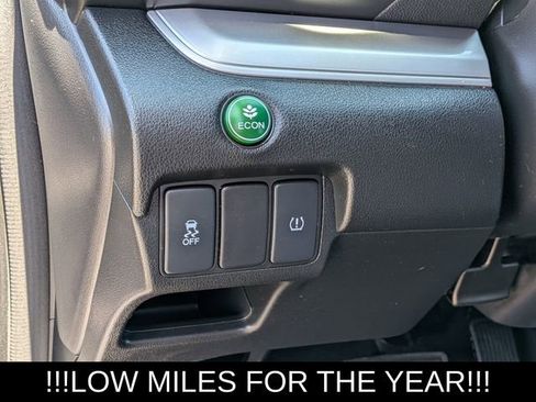 Used 2015 Honda CR-V LX image 14