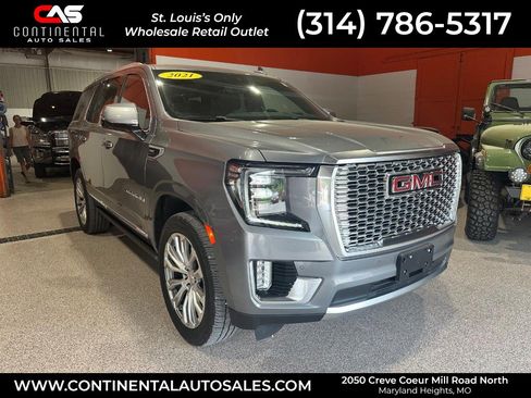 Used 2021 GMC Yukon Denali w/ Denali Premium Package AWD/4WD image 1