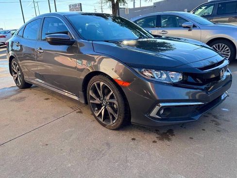 Used 2020 Honda Civic Sport image 3