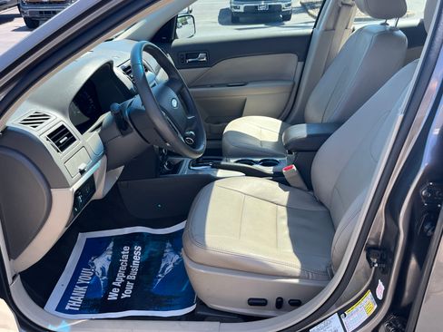 Used 2011 Ford Fusion SEL w/ 301A Rapid Spec Order Code FWD image 8