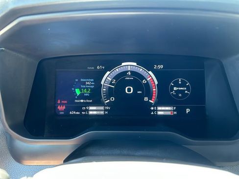 Certified 2026 Toyota Tundra Limited AWD/4WD image 14