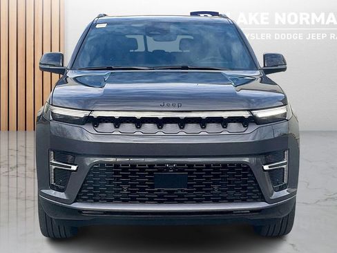 New 2026 Jeep Grand Wagoneer Limited AWD/4WD image 3