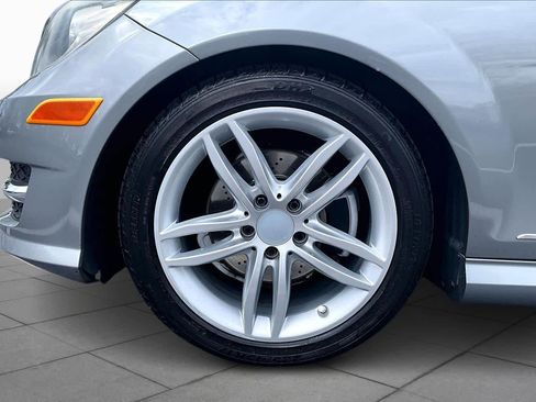 Used 2014 Mercedes-Benz C 250 Sedan image 11
