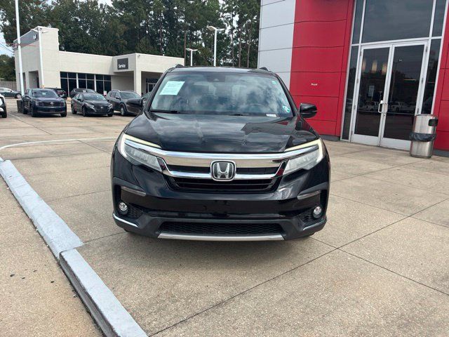Used 2020 Honda Pilot Touring image 2