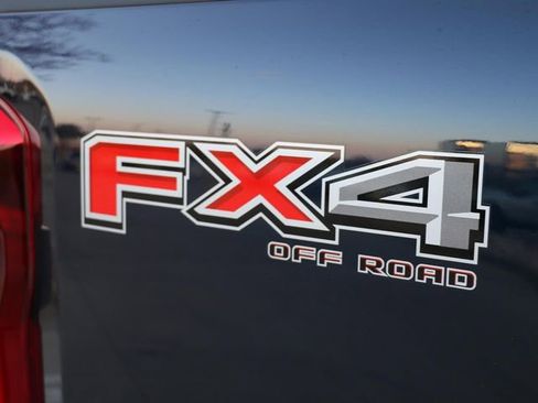 Used 2024 Ford F250 XL w/ STX Appearance Package AWD/4WD image 9