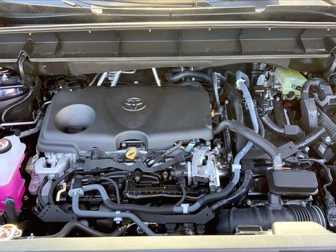 Used 2021 Toyota Highlander Platinum FWD image 32