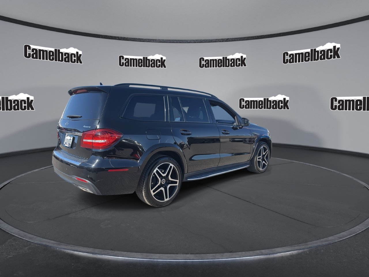 Used 2018 Mercedes-Benz GLS 550 4MATIC image 7