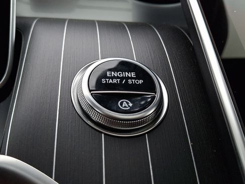 Certified 2026 Mercedes-Benz GLC 300 4MATIC image 23