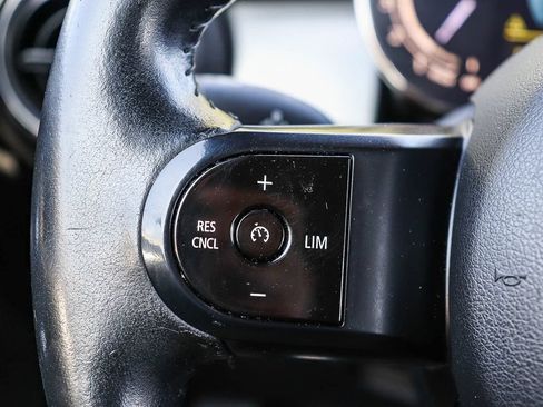 Used 2022 MINI Cooper Convertible FWD image 33