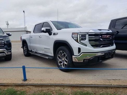 New 2026 GMC Sierra 1500 SLT AWD/4WD image 6