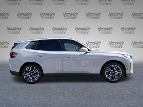 Used 2025 BMW X3 xDrive30i w/ Premium Package AWD/4WD image 6