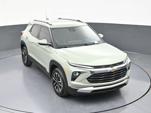 New 2026 Chevrolet TrailBlazer LT w/ Convenience Package FWD image 57