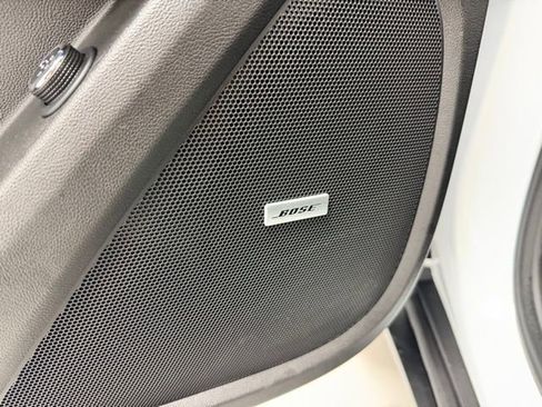 Certified 2023 Chevrolet Traverse RS image 24