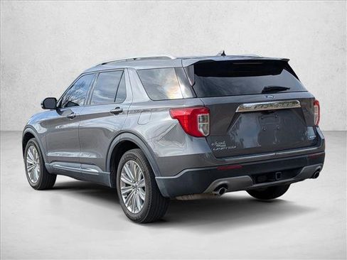 Used 2022 Ford Explorer Limited w/ Equipment Group 301A image 7