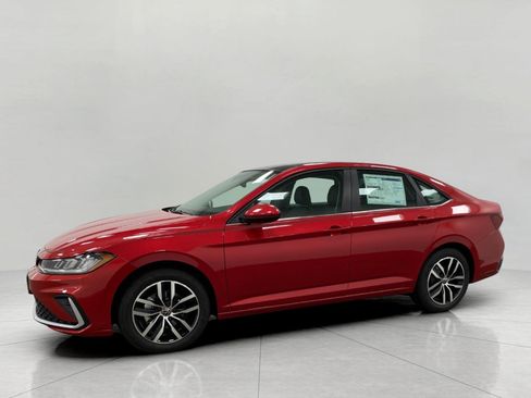 New 2026 Volkswagen Jetta SE image 7