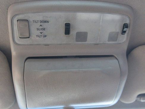 Used 2000 Toyota 4Runner SR5 image 21