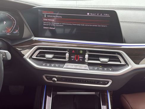 Used 2020 BMW X7 xDrive40i w/ Premium Package image 15