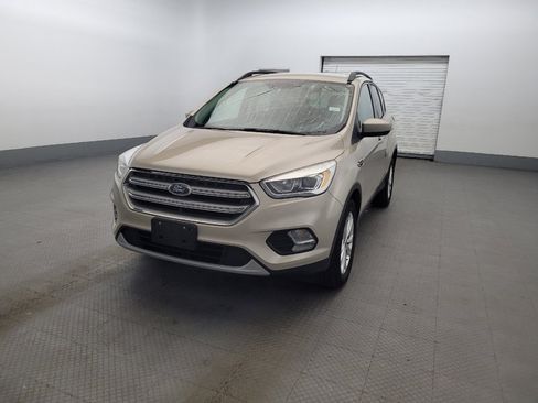 Used 2017 Ford Escape SE w/ Equipment Group 201A AWD/4WD image 15