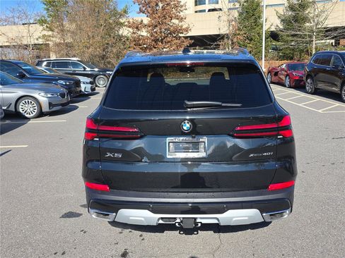 New 2026 BMW X5 xDrive40i w/ Premium Package AWD/4WD image 4