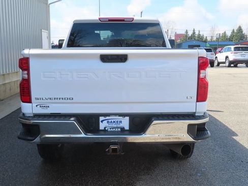 Used 2025 Chevrolet Silverado 2500 LT w/ Convenience Package AWD/4WD image 10