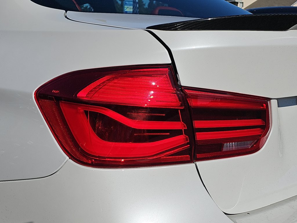 Used 2016 BMW M3 w/ Executive Package RWD image 17