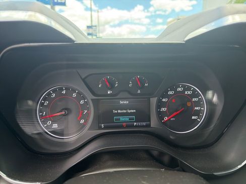 Used 2017 Chevrolet Camaro LT image 17