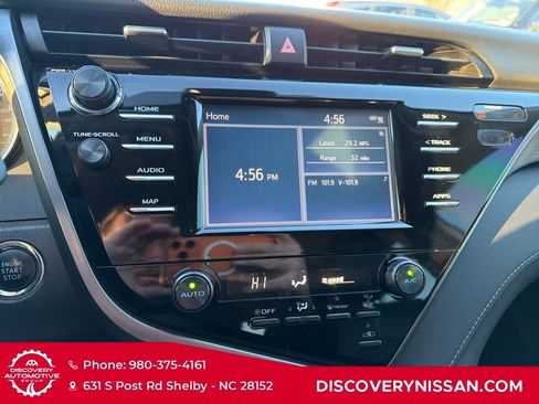 Used 2019 Toyota Camry SE image 16