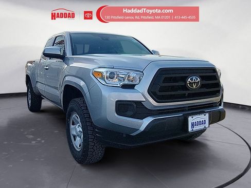 Used 2023 Toyota Tacoma SR image 7