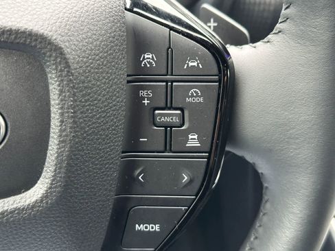 Certified 2025 Subaru Solterra Limited image 23