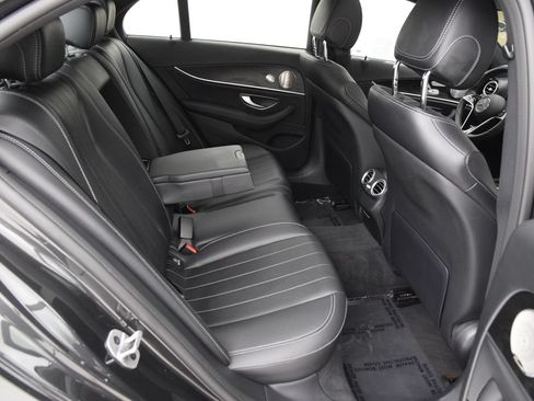 Used 2023 Mercedes-Benz E 350 Sedan image 19
