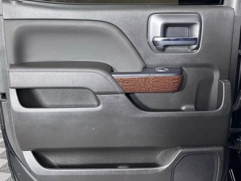 Used 2017 GMC Sierra 1500 SLT w/ SLT Preferred Package image 22