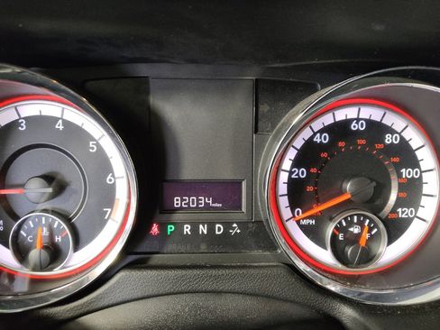 Used 2017 Dodge Grand Caravan SE FWD image 23
