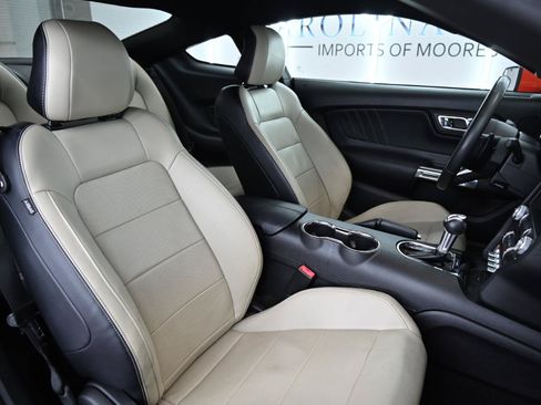 Used 2016 Ford Mustang Premium w/ Pony Package RWD image 20
